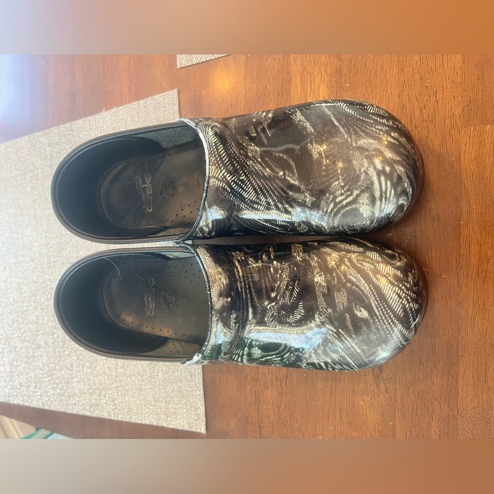Dansko‎ Clogs - Picture 2 of 5